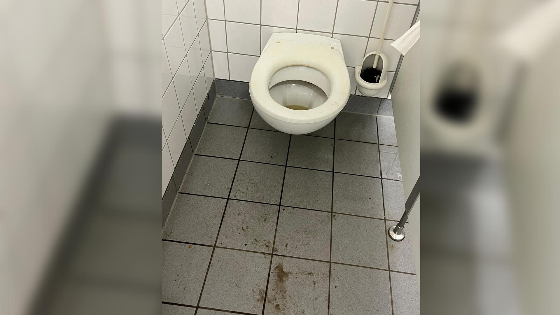 Bad Oldesloe: Schultoiletten immer noch nicht richtig sauber