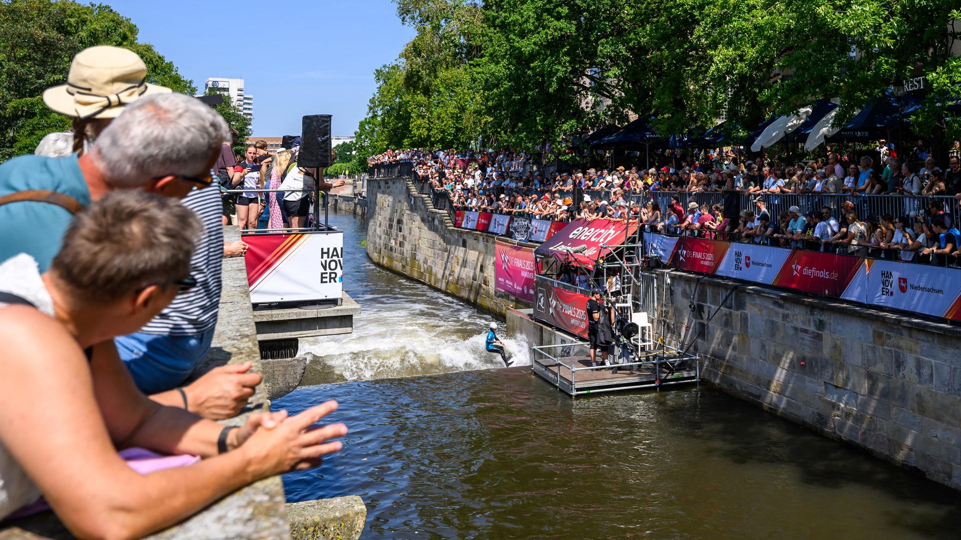 Bei den Finals 2026 in Hannover wird auf der Leinewelle gesurft. | City-Press GmbH