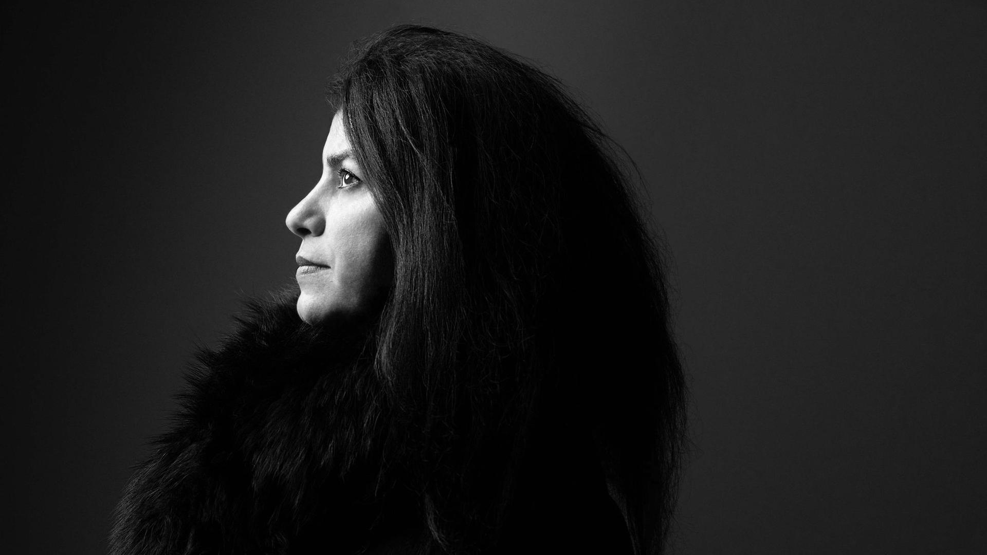 Die französisch-iranische Schriftstellerin, Cartoonistin, Illustratorin und Filmregisseurin Marjane Satrapi  | Joel Saget/AFP/dpa