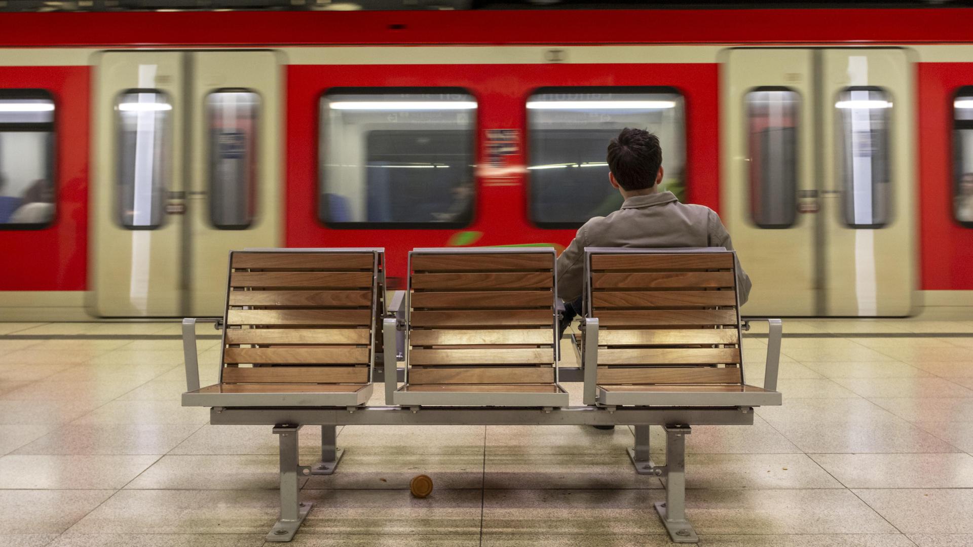 S-Bahn Hamburg im ersten Halbjahr unpünktlicher als im Vorjahr