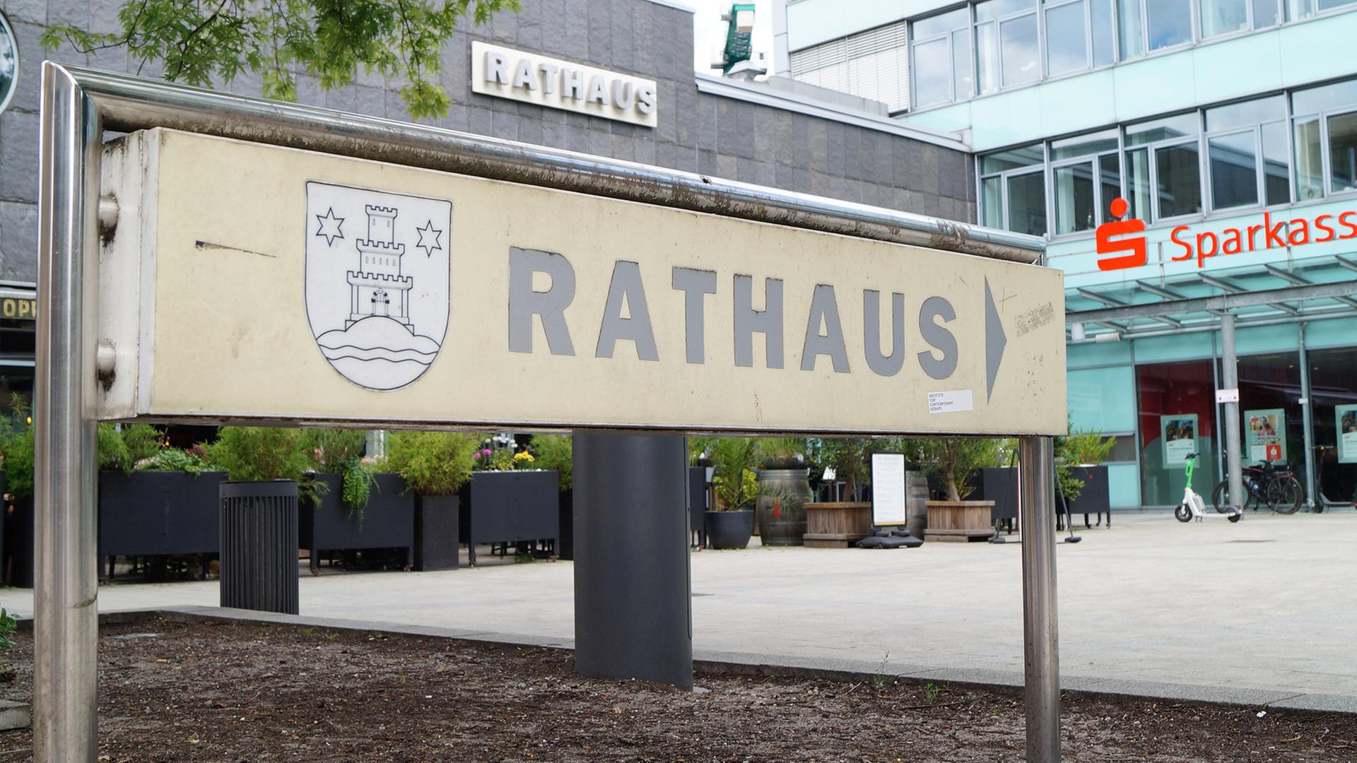 NS-Vergangenheit: Pinneberg sucht Antworten