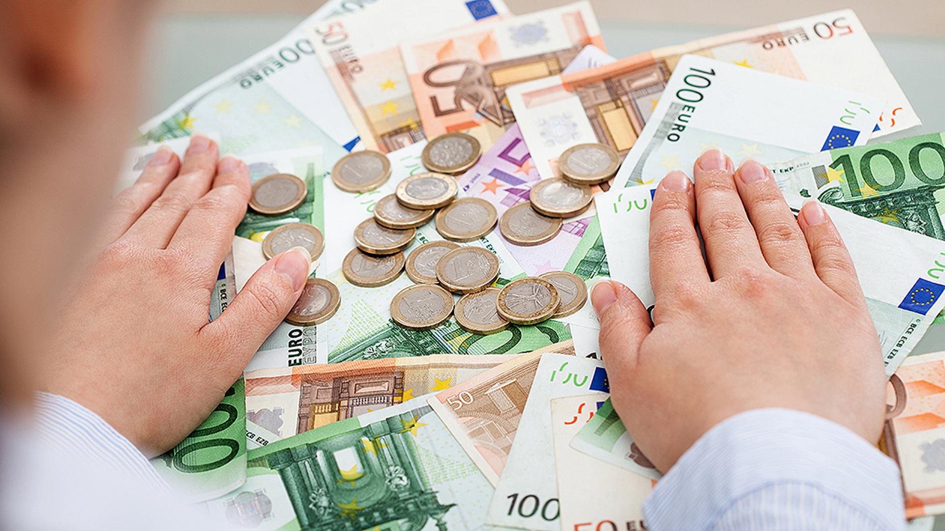Zweiter Nachtragshaushalt: Landesregierung will neue Kredite aufnehmen