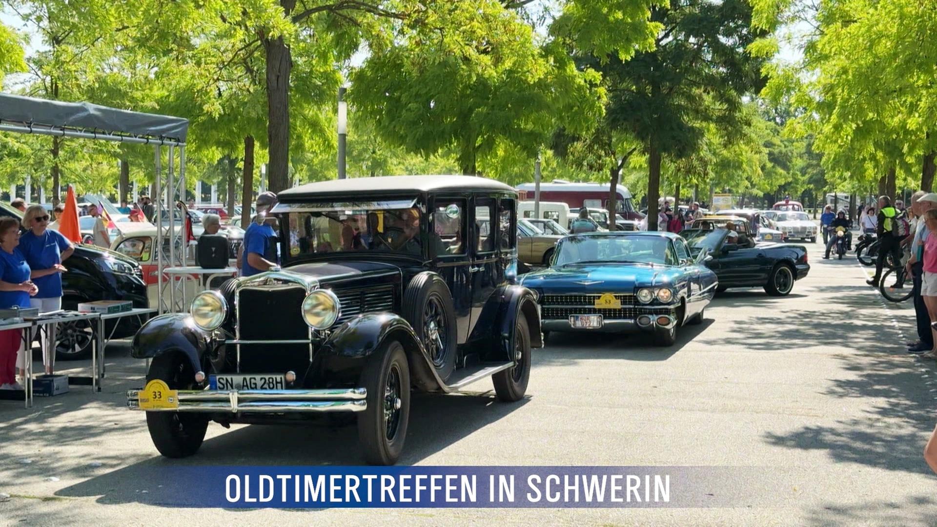 Ein Oldtimertreffen. | Screenshot