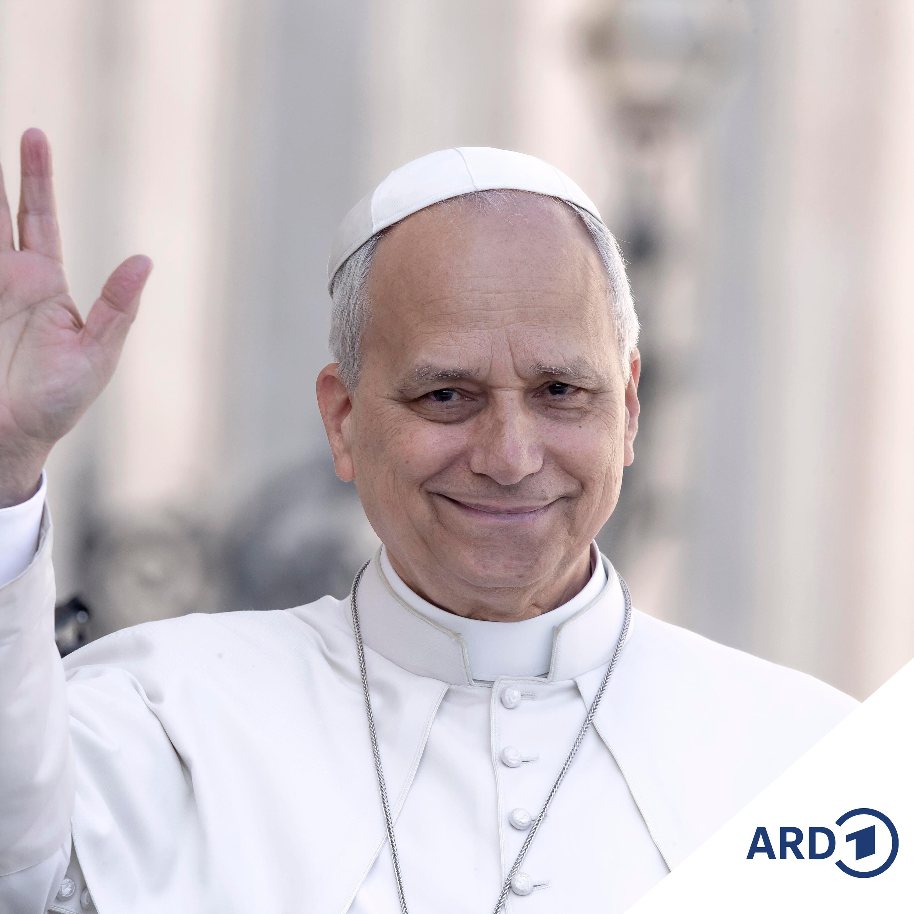 Play Ein Jahr Papst Leo XIV