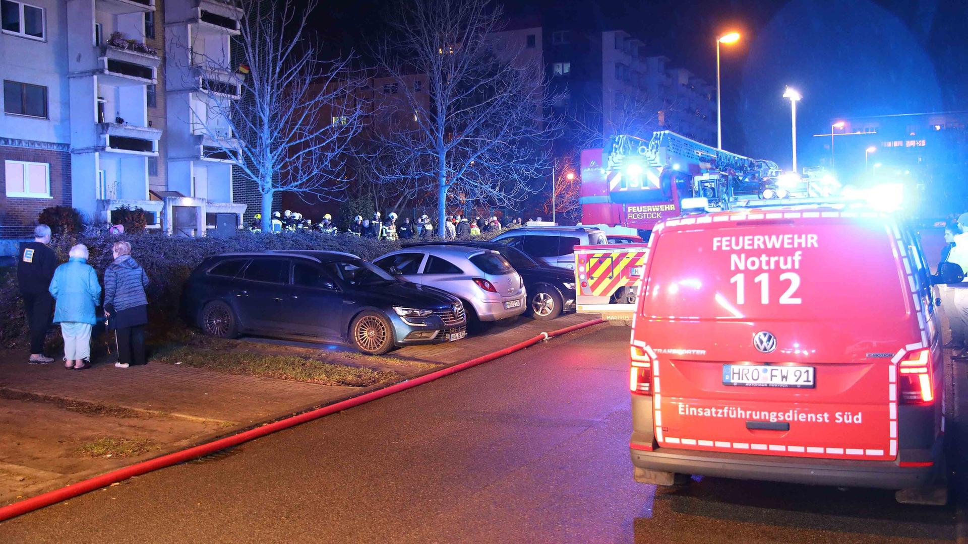 Kellerbrand in Rostock: Ermittler gehen von Brandstiftung aus