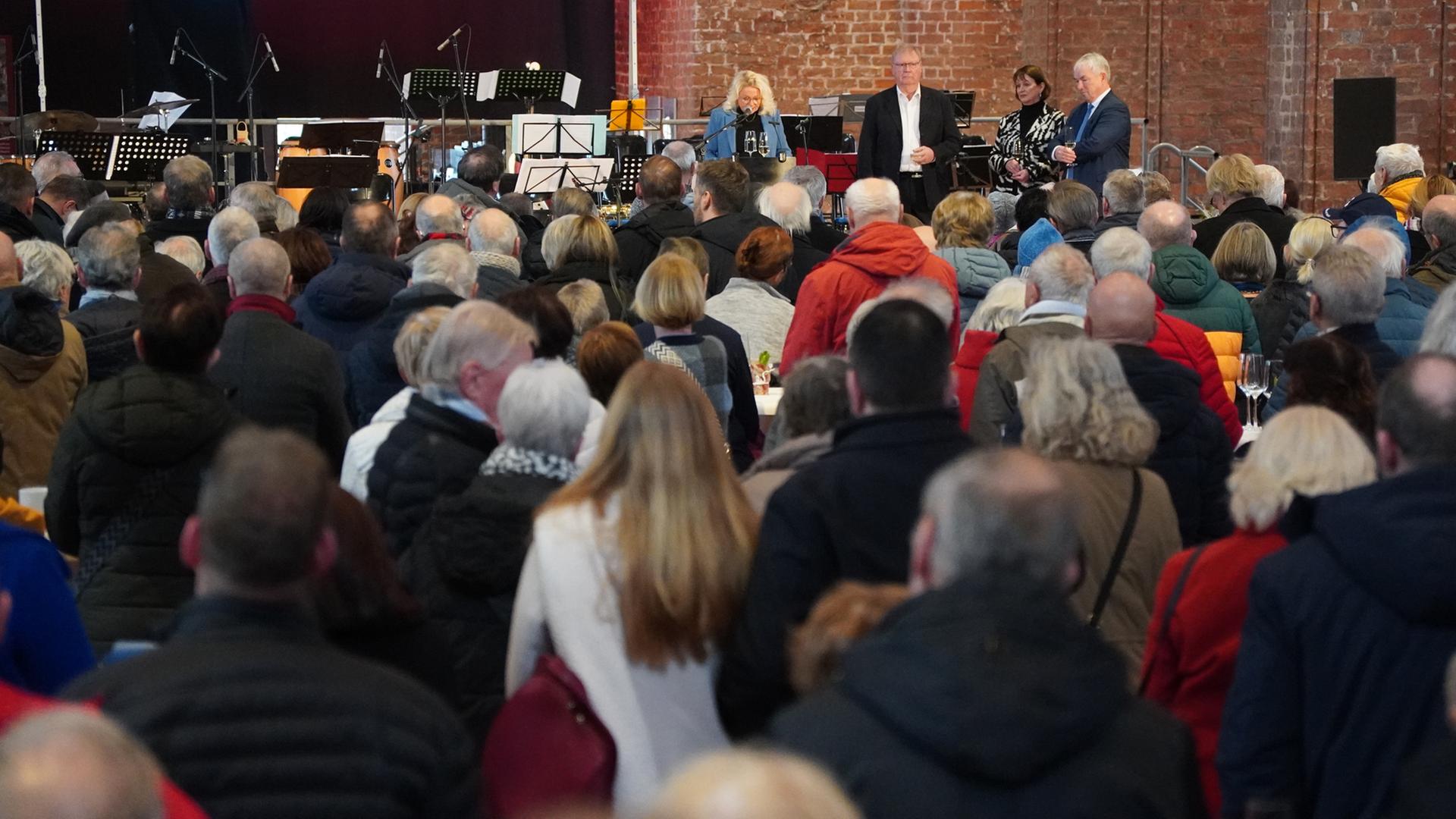 Wismar: 500 Bürger beim Neujahrsempfang