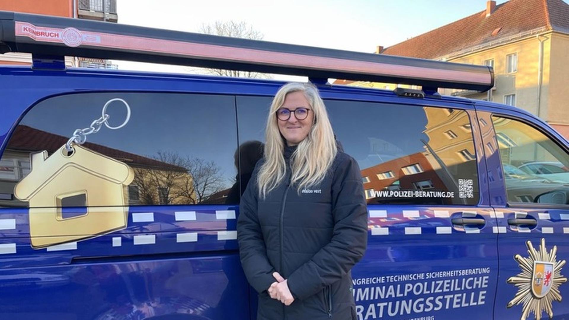 Polizei informiert auf Baumesse Neubrandenburg zum Einbruchschutz