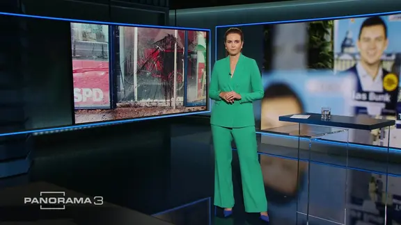 Moderatorin Lea Struckmeier im Studio