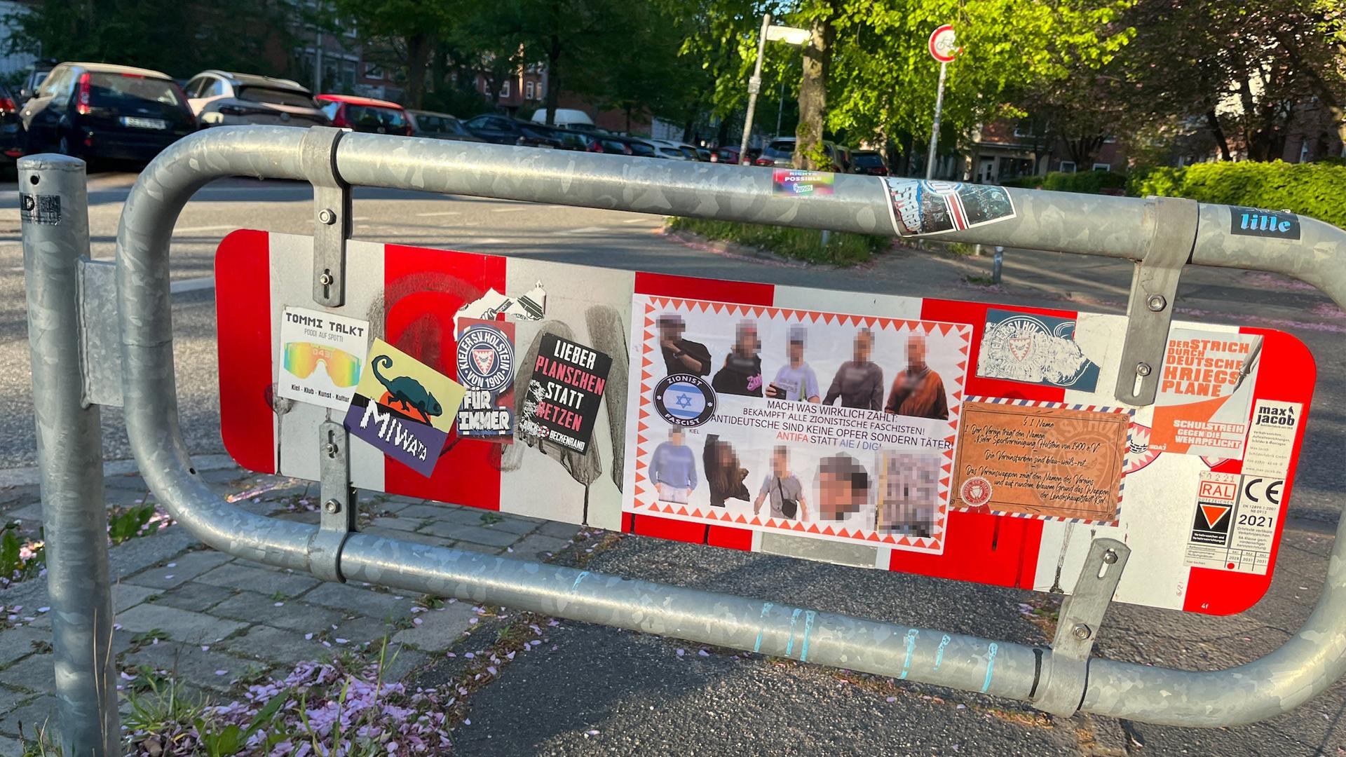 Kiel: Staatsschutz ermittelt zu antisemitischen Plakaten