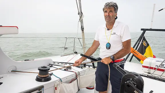 Der belgische Skipper Denis Van Weynbergh