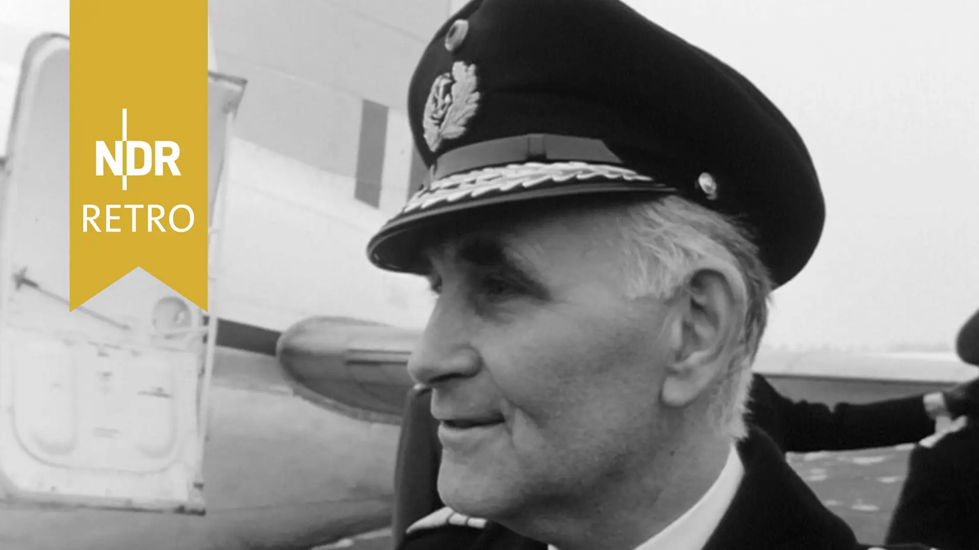 Verabschiedung von Vizeadmiral Edward Wegener | ndr.de