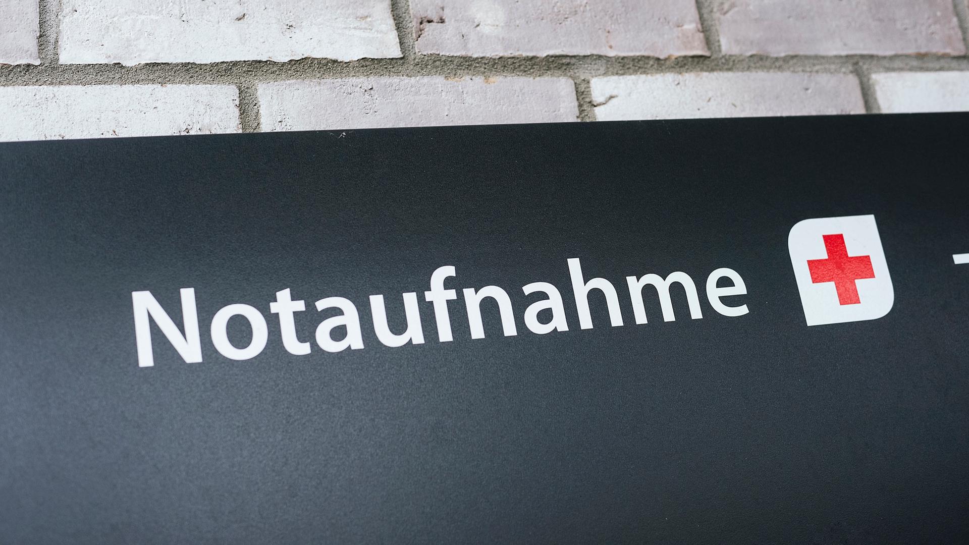 Schild mit der Aufschrift: 