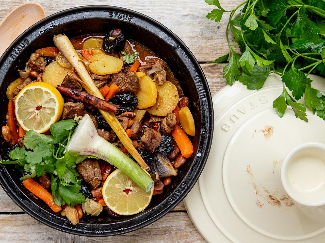 3D jinsiy aloqa animatsiyalar Rus ona va ogli uy qurilishi porno videoni tomosha qiling