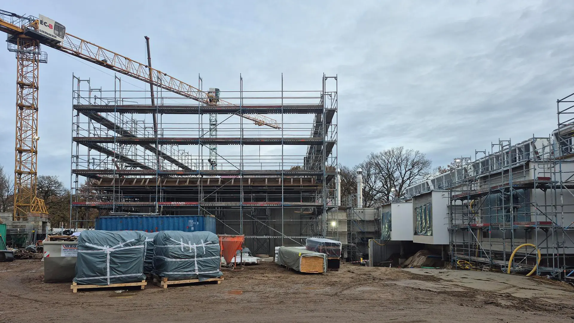 Neues Rechenzentrum Rellingen: Erster Kunde eingezogen
