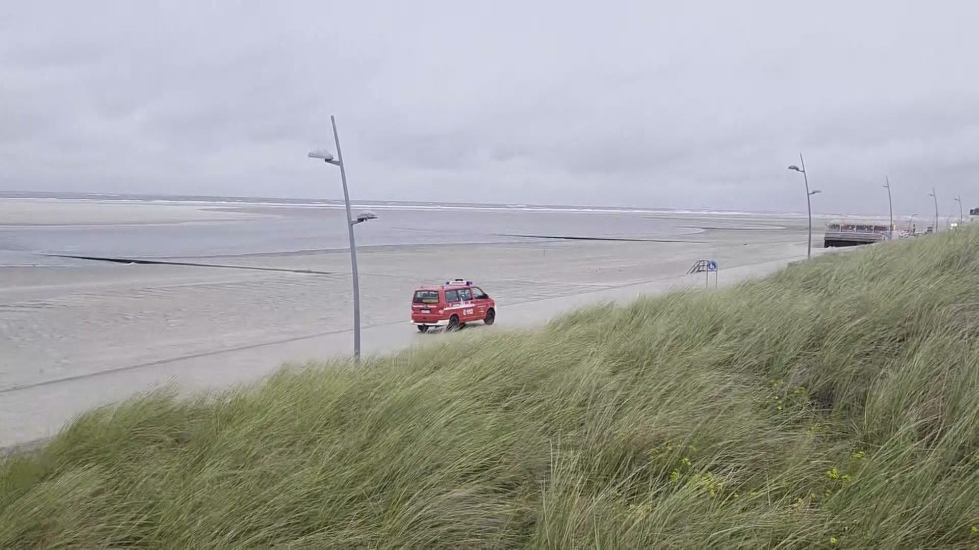 Sucheinsatz auf Borkum: Ein Surfer wurde vermisst. | NonstopNews