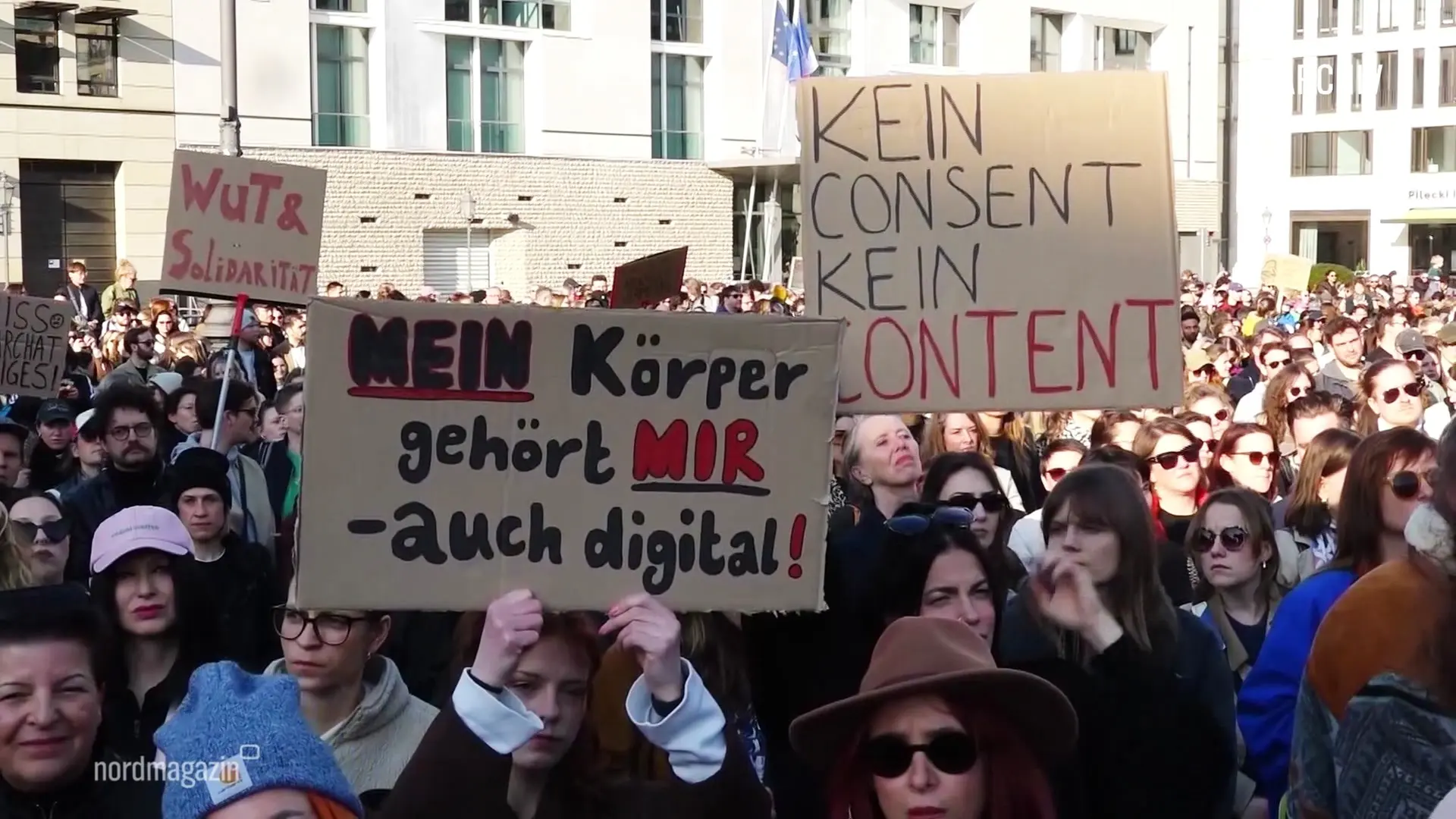 Diskussion über Deepfake-Technologie und Strafrecht