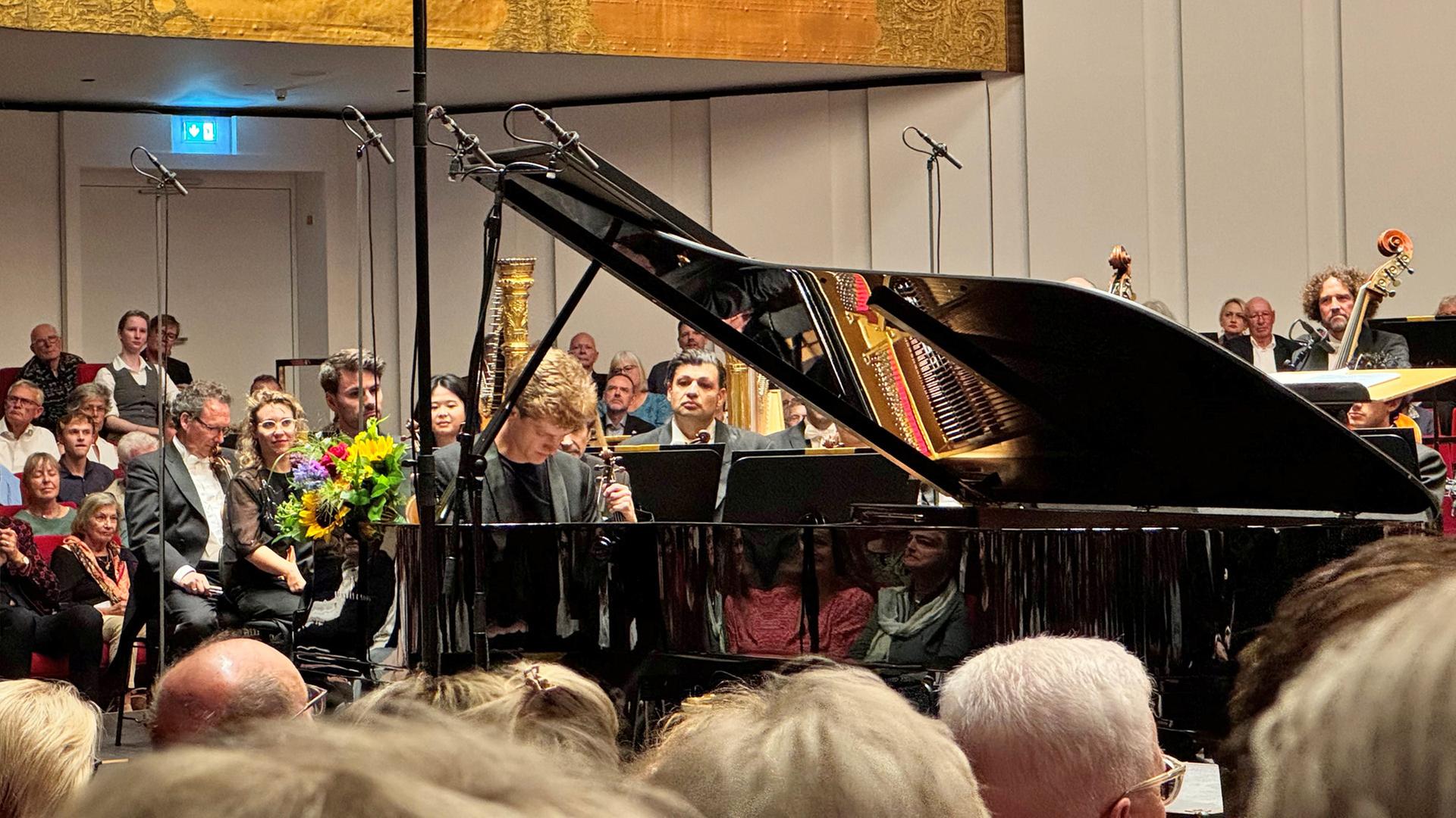 Als würde er die Musik atmen: Jan Lisiecki beim SHMF-Abschlusskonzert