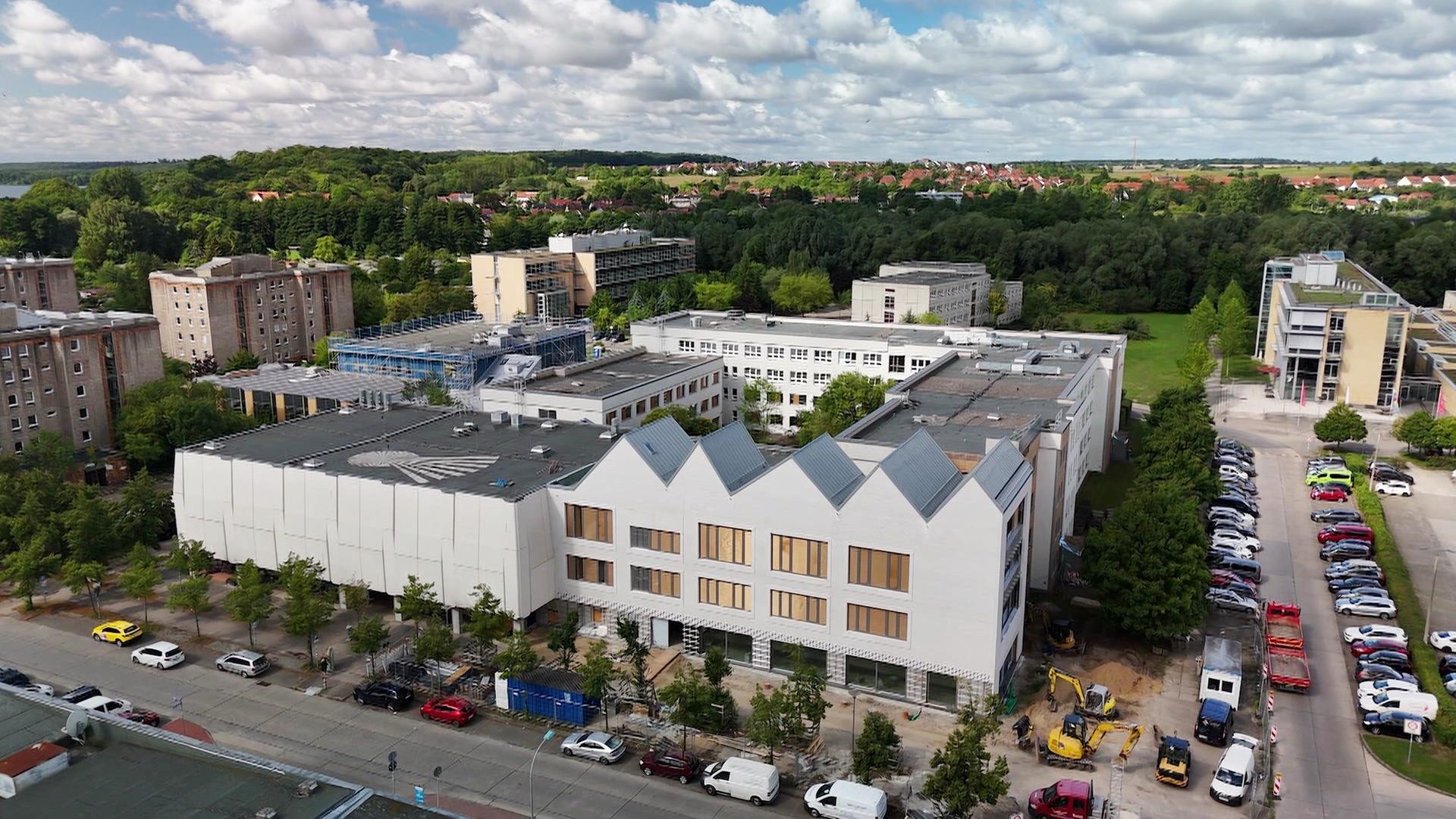 Die Hochschule Neubrandenburg aus der Luft. | Screenshot
