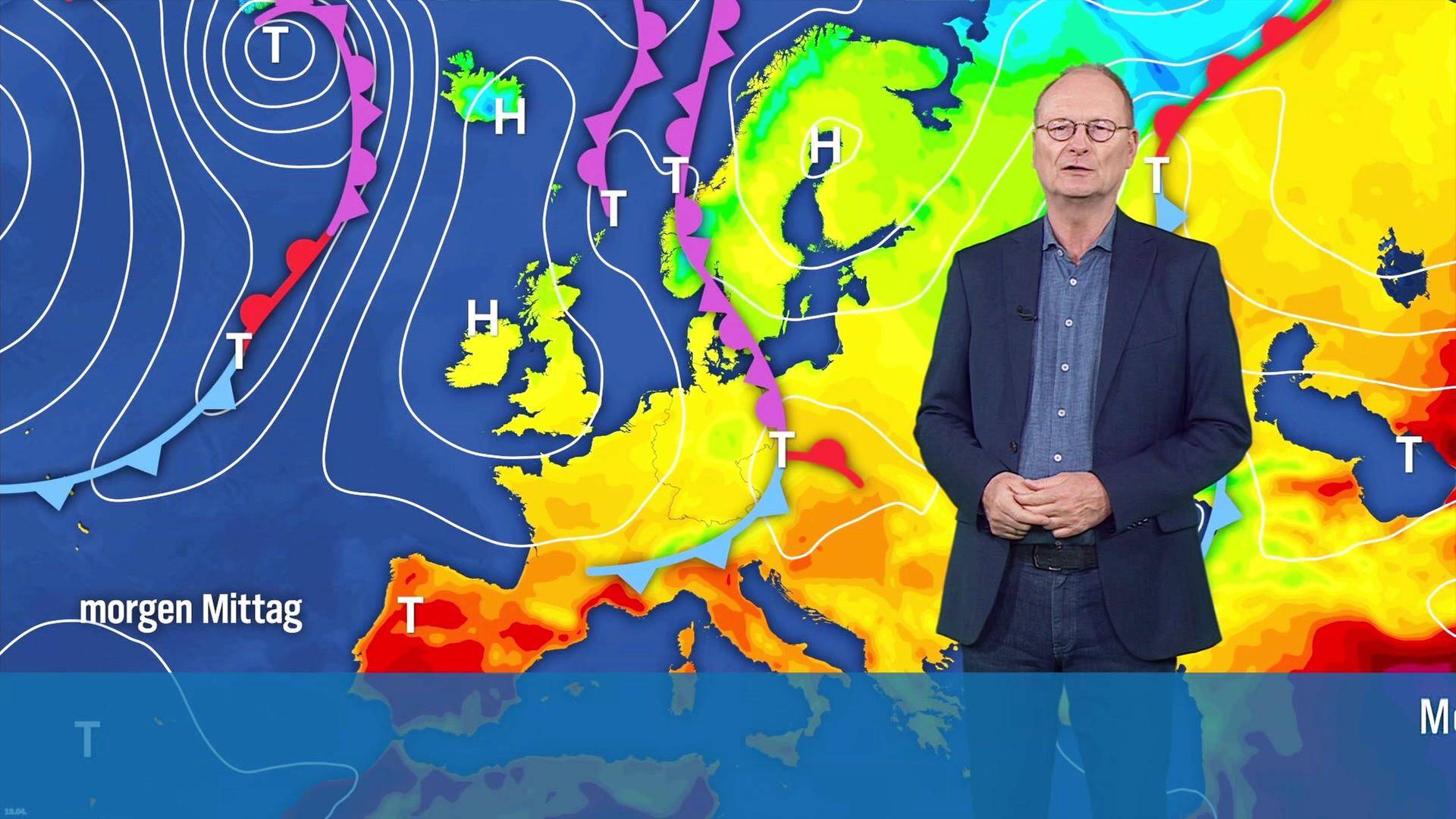 Sven Plöger vor einer Wetterkarte. | Screenshot
