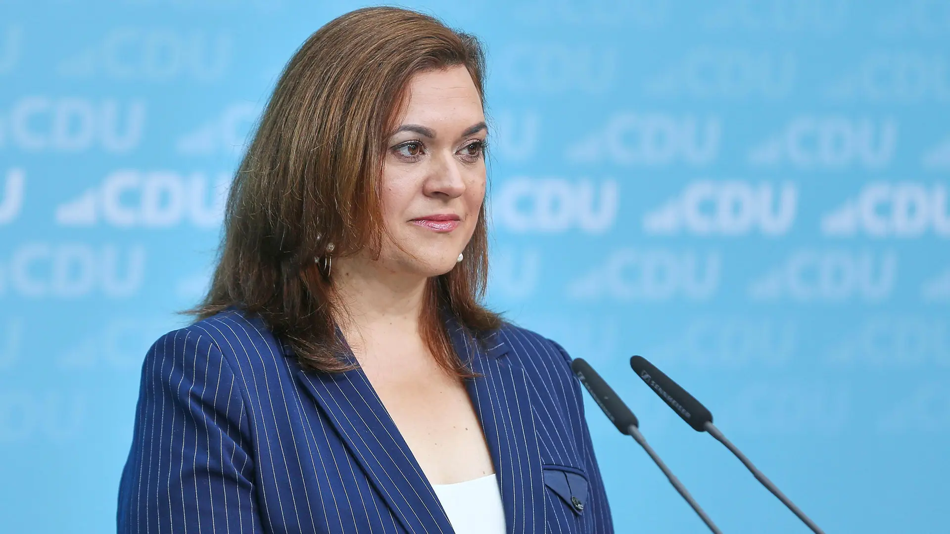 Hamburger CDU-Frauen freuen sich über neue CDU-Generalsekretärin