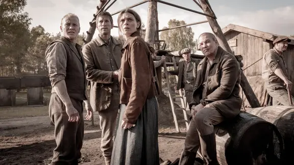 Serie "Schwarzes Gold" - lboom in der Heide - ARD Mediathek | ndr.de