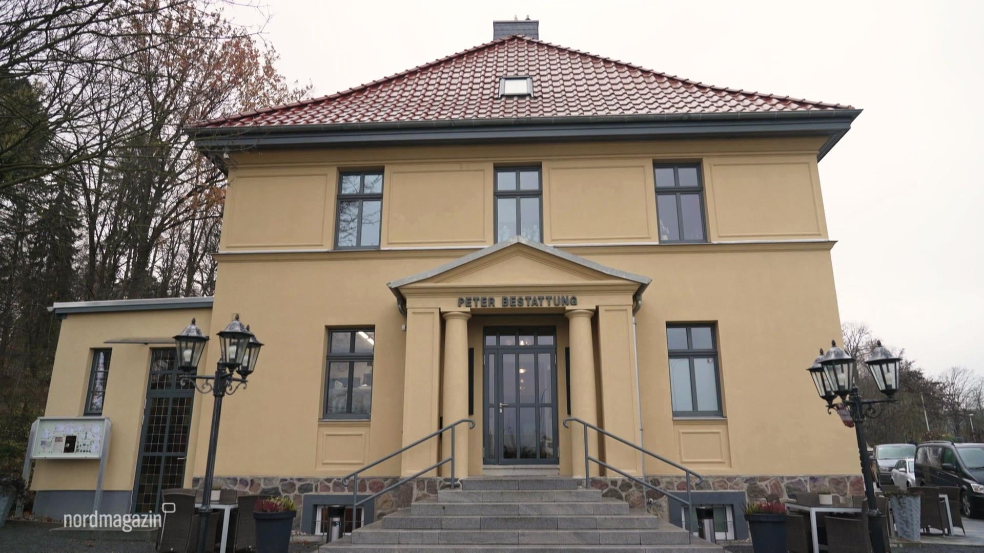 Neue Bestattungsformen: Das Kolumbarium in Neubrandenburg