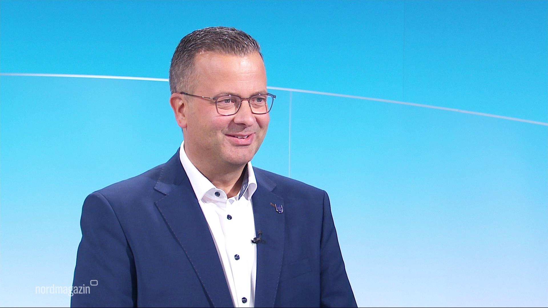 100 Tage Oberbürgermeister in Schwerin: Sebastian Ehlers (CDU)