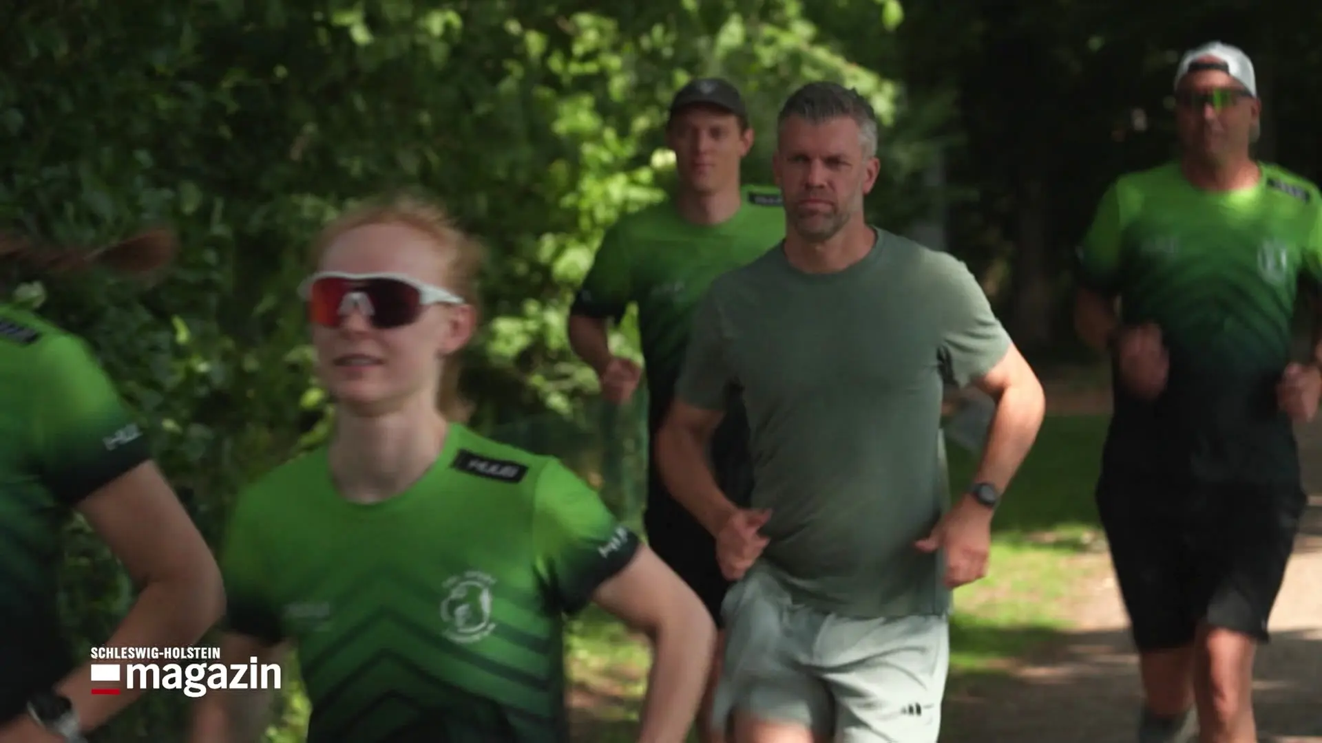 Running and Cycling in the Heat: Tips for Cooling and Hydration
