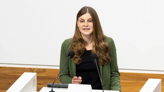 Anne Kura