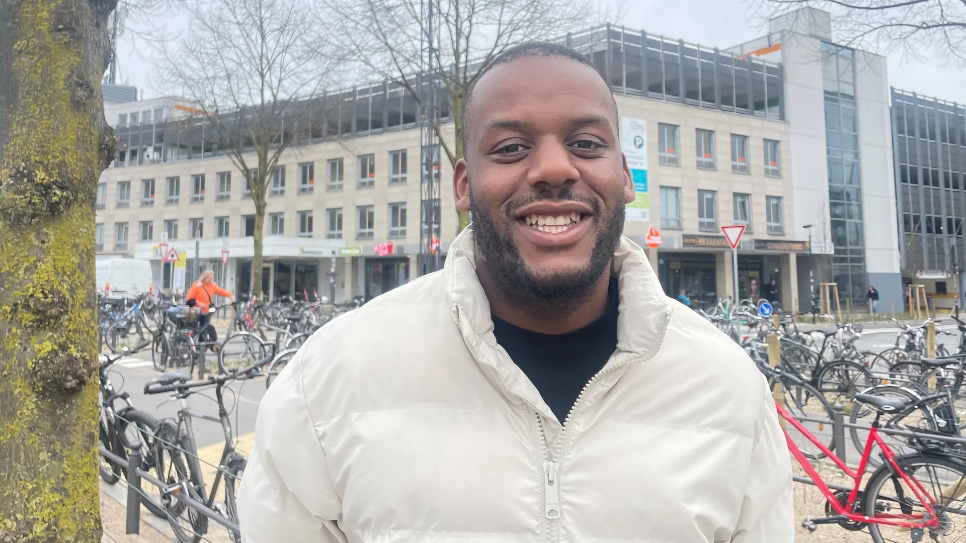 Rassismus bekämpfen: 25-jähriger Soldat will zu Vorbild werden