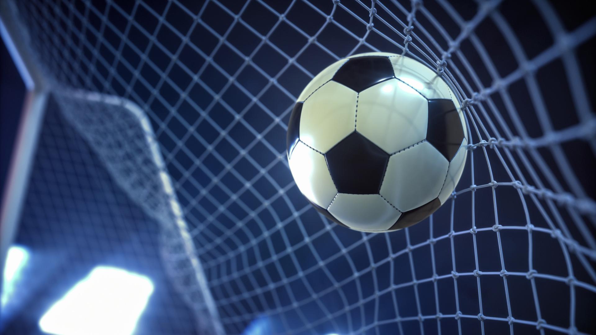 Fußball: FC Mecklenburg Schwerin siegt, MSV Pampow nur remis