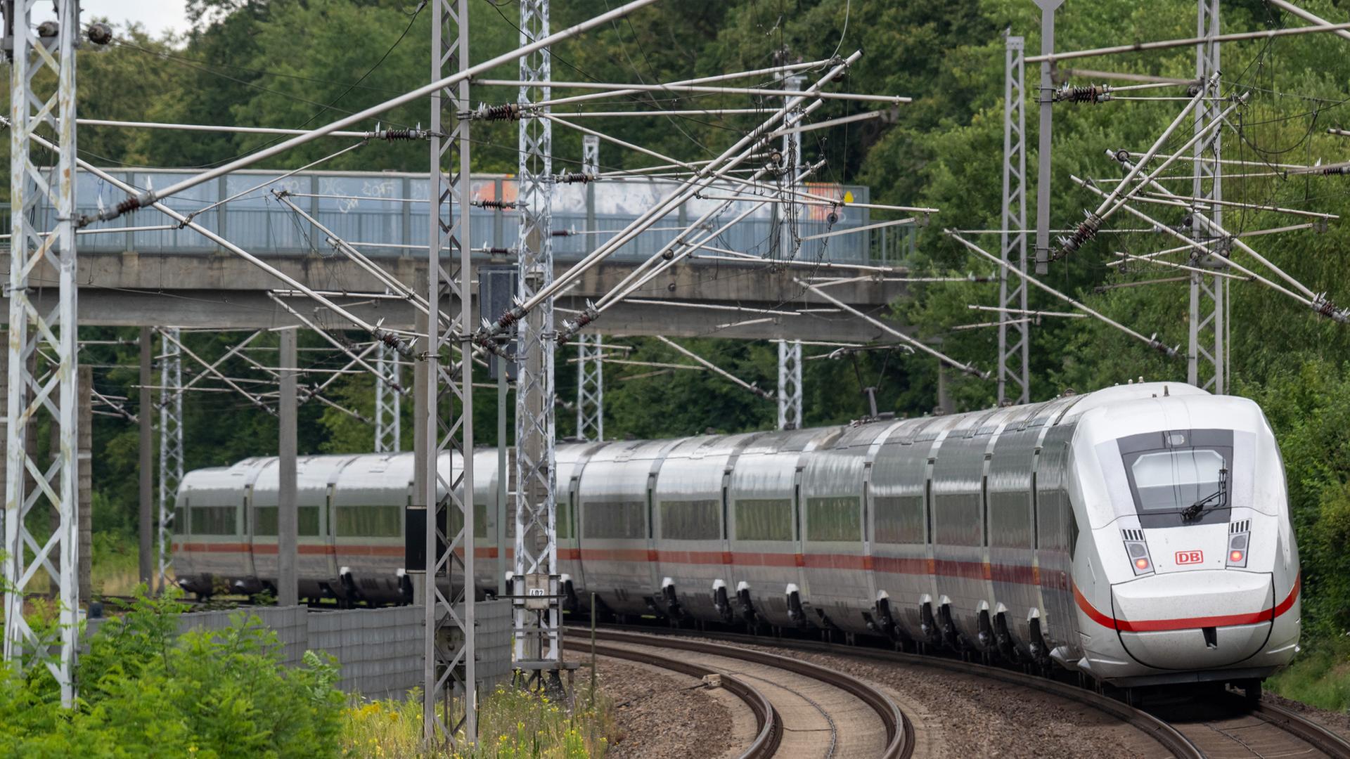 Bahn: Strecke von Hamburg nach Berlin neun Monate gesperrt