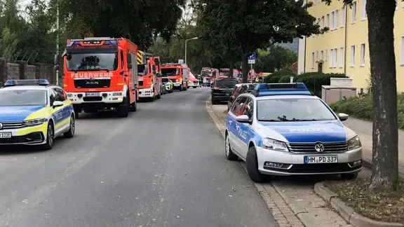Einsatzfahrzeuge in Hameln: Hier gab es Amokalarm an einer Schule.