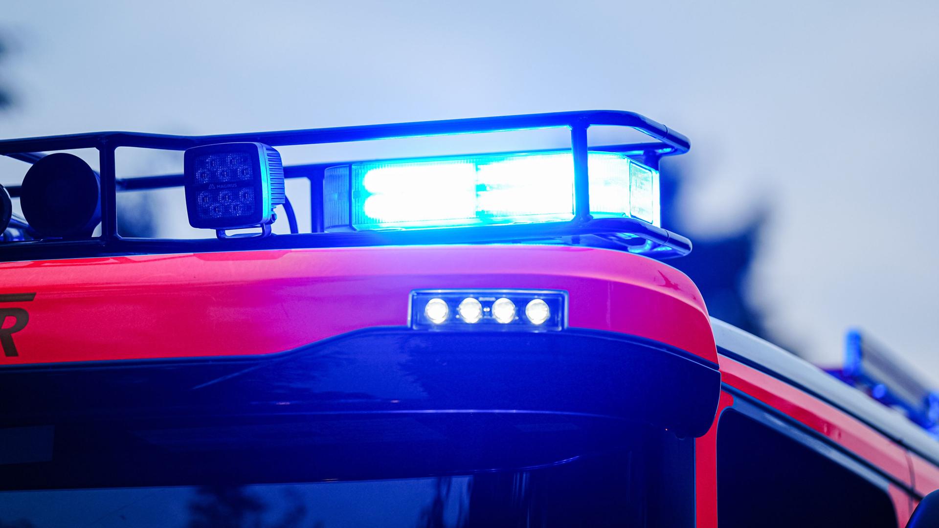 Blaulicht auf Feuerwehrauto Themenfoto | Eibner-Pressefoto, Marcel von Fehrn