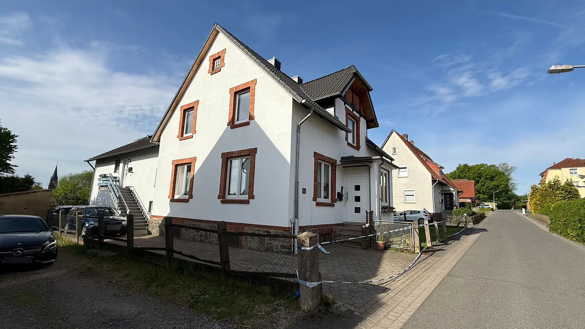 Rinteln: Paar getötet - Polizei nimmt zwei Verdächtige fest
