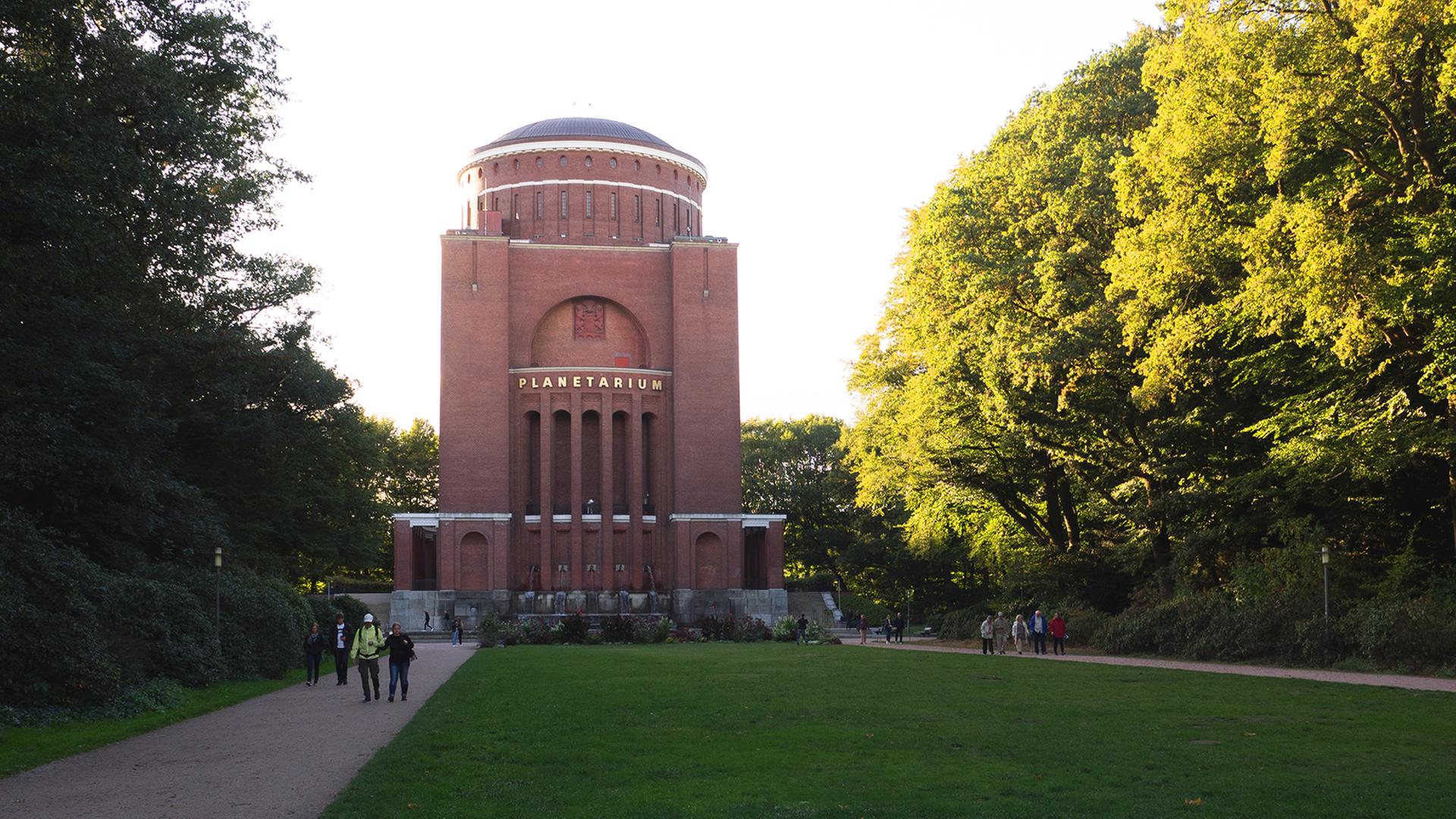 Bekommt der Hamburger Stadtpark eine mobile Polizeistation?