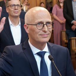 Bürgermeister Peter Tschentscher bei seiner erneuten Vereidigung.
