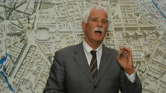 Hans Stimmann ist tot: Der Hauptstadt-Architekt prägte auch Lübeck