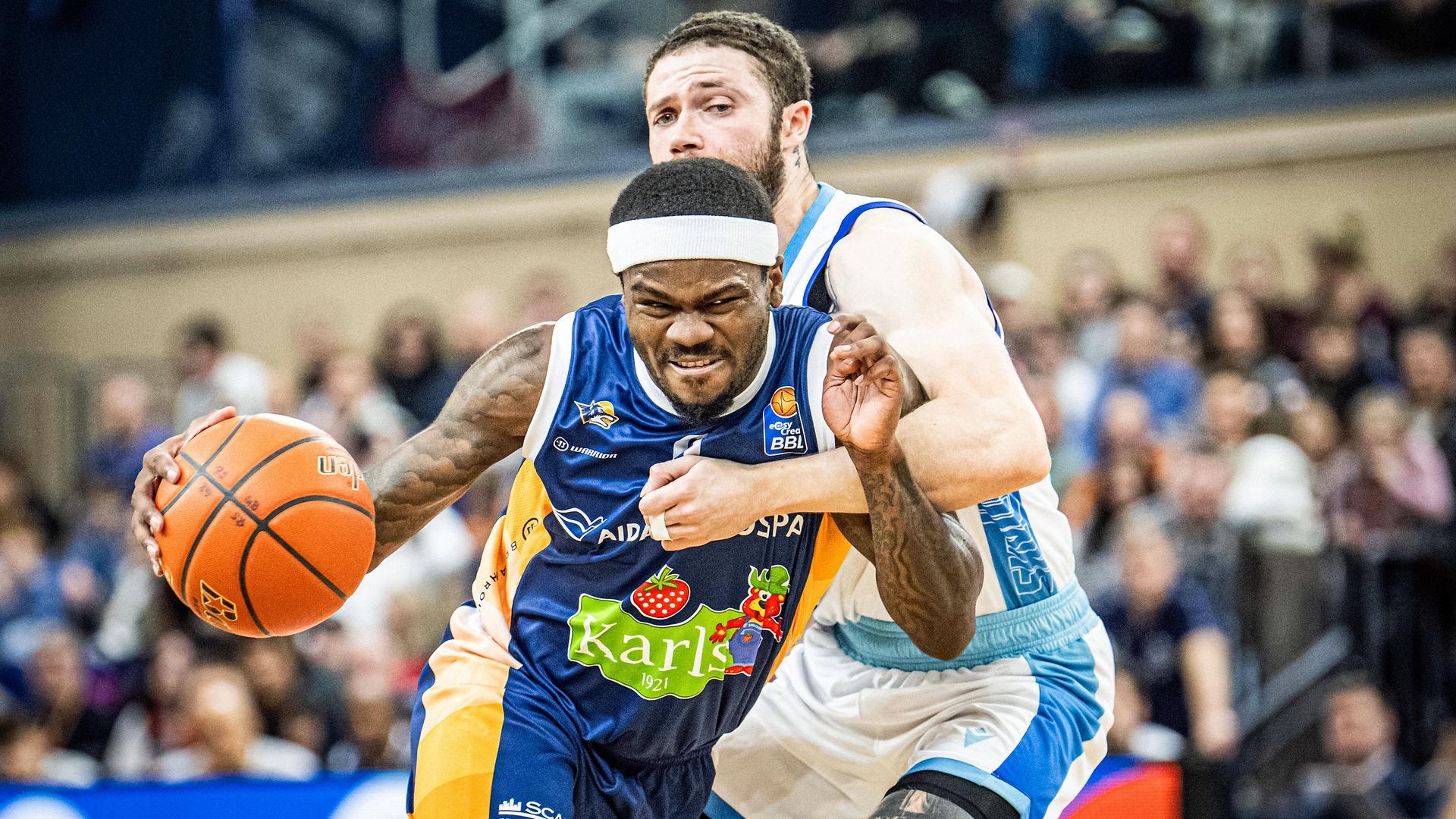 TJ Crockett überragt: Rostock Seawolves schlagen Frankfurt