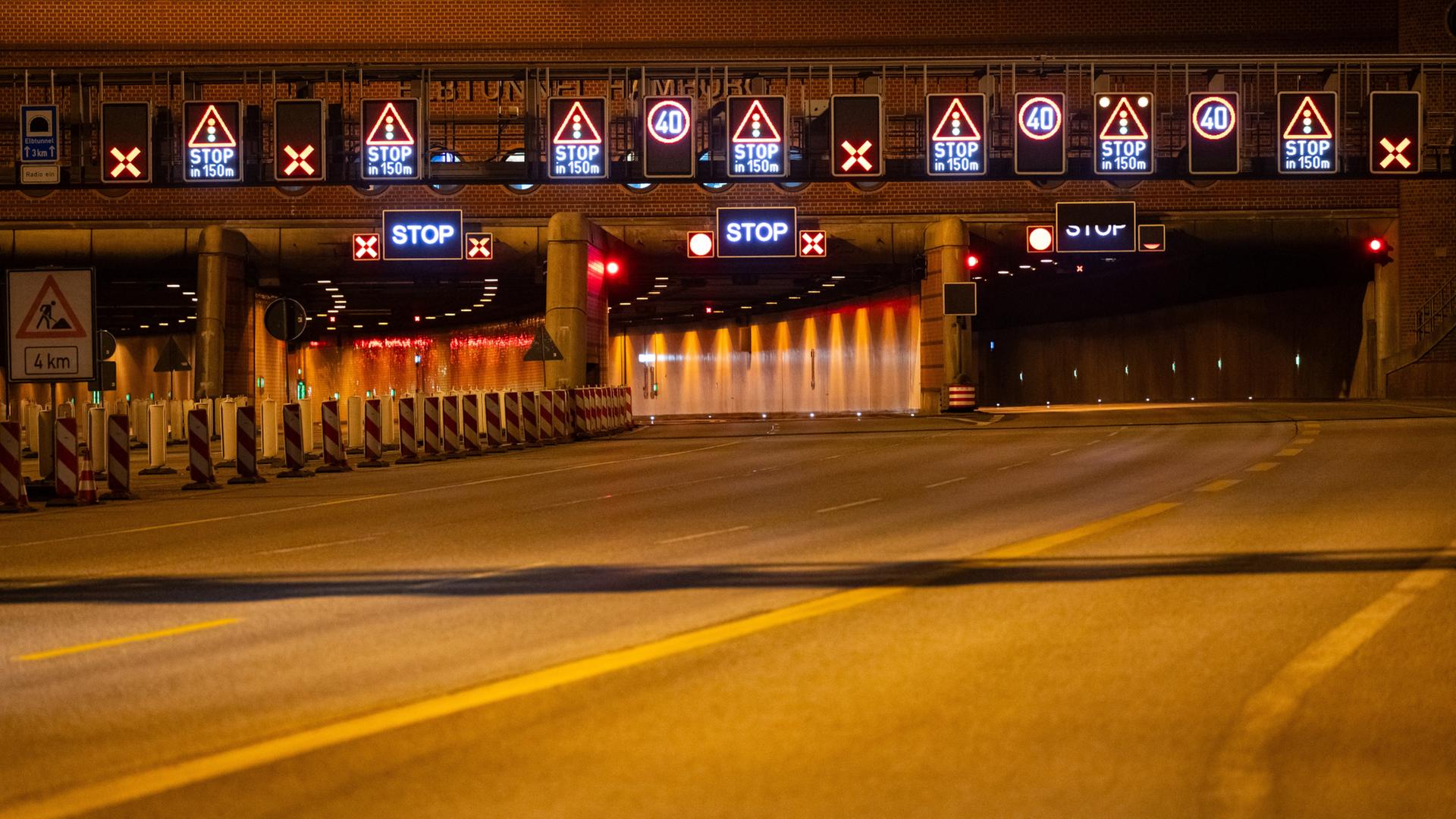 A7 und der Elbtunnel in Hamburg sind bis Montag voll gesperrt