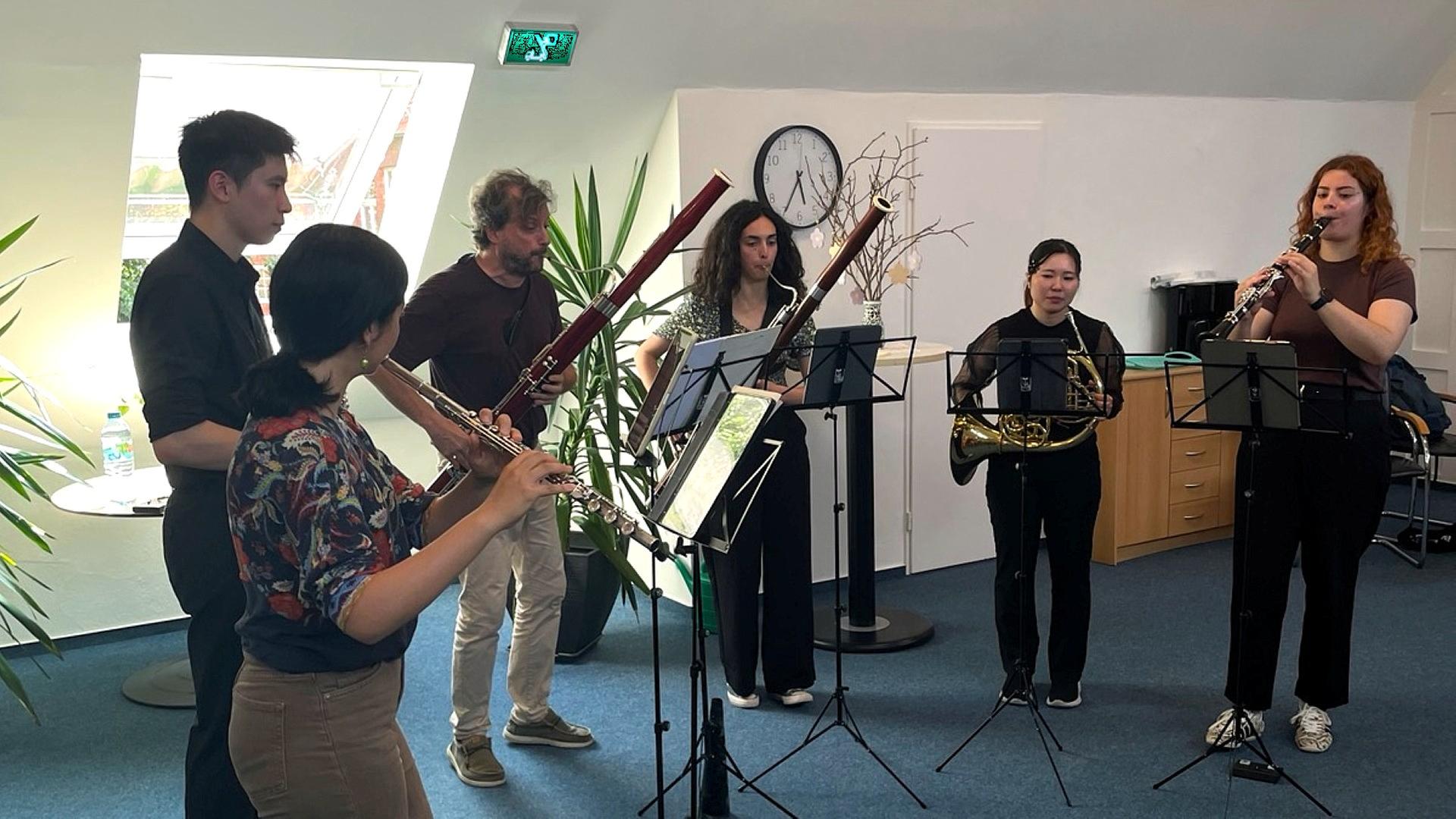 Musethica in Lübeck: Studierende spielen in Notunterkunft