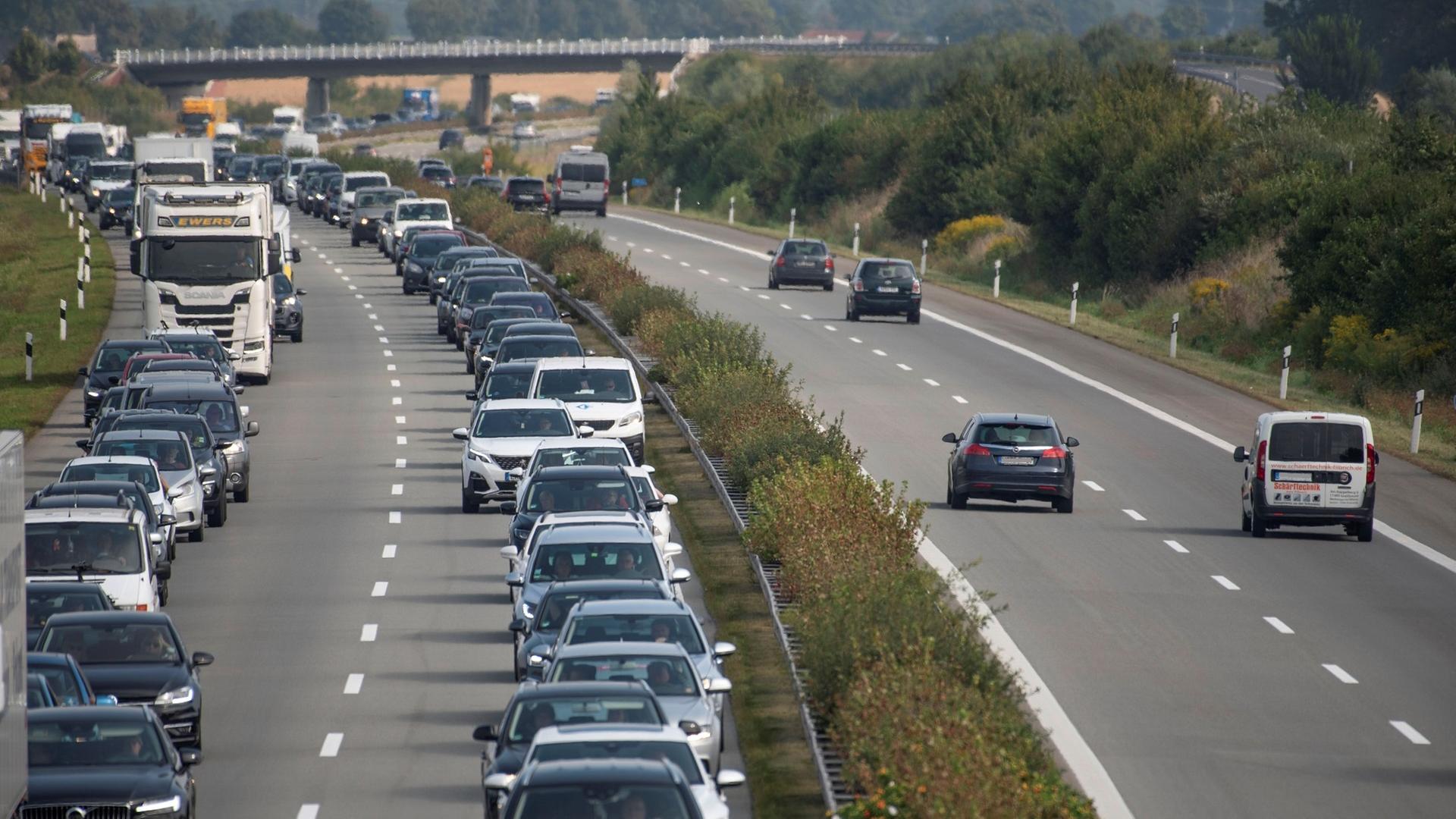 Weniger Stau auf Autobahnen: MV verbessert sich im Ländervergleich