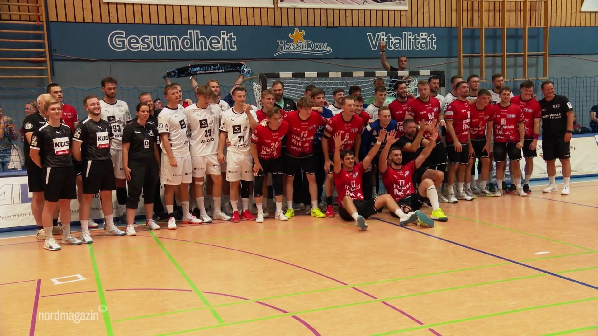 Partystimmung trotz Niederlage: Stralsunder HV vs. THW Kiel