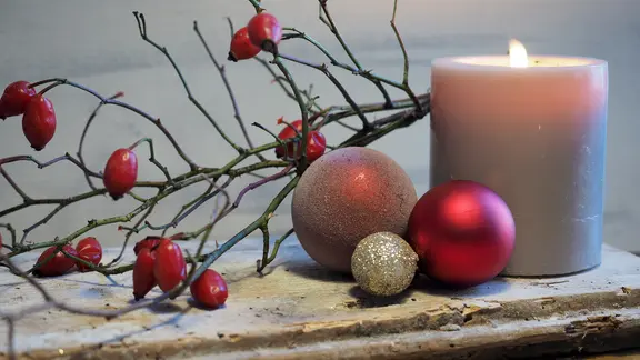 Adventskränze selber machen: Ideen für kreative Weihnachtsdeko