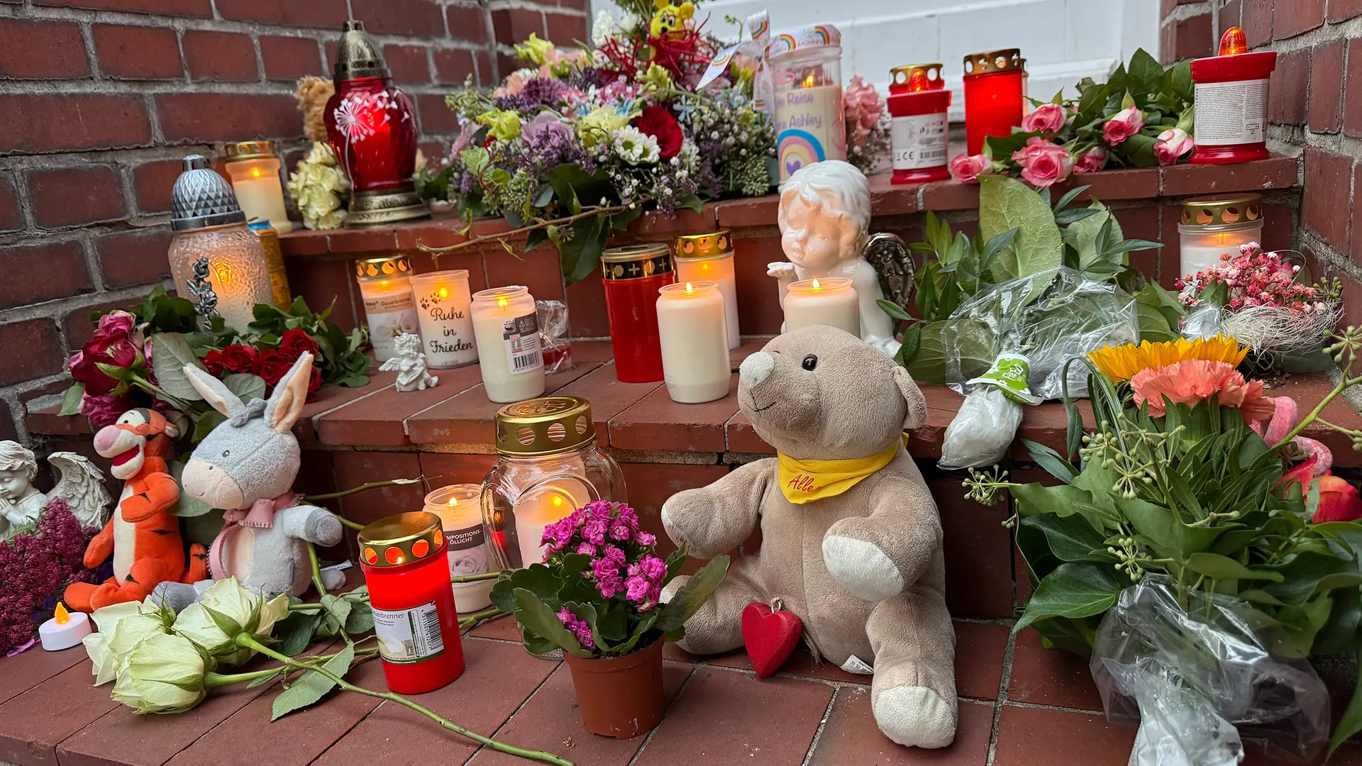 Säuglingstod Brunsbüttel: Jugendamt und Bekannte entlastet