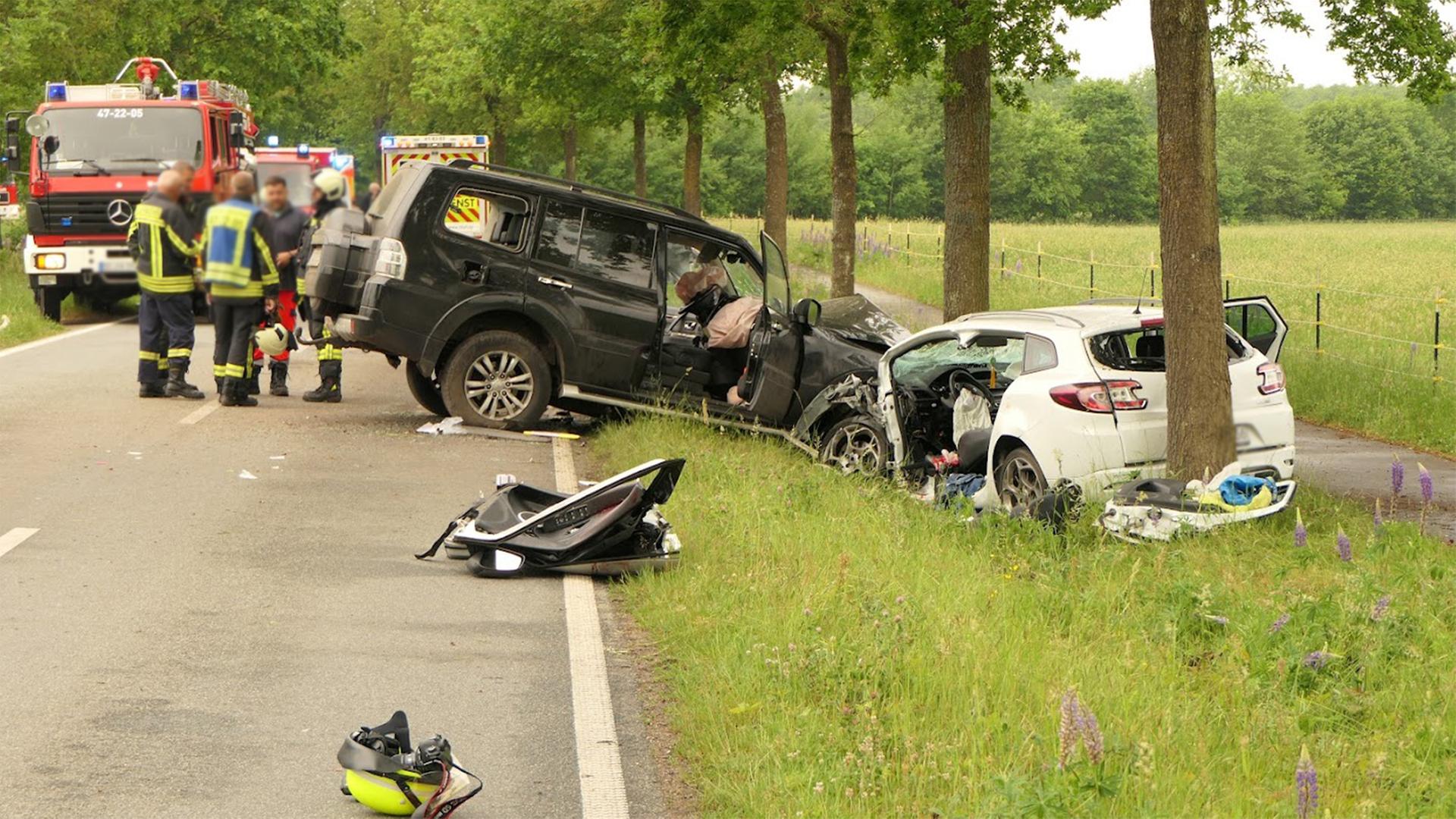 Kreis Segeberg: Frontalunfall bei Groß Kummerfeld