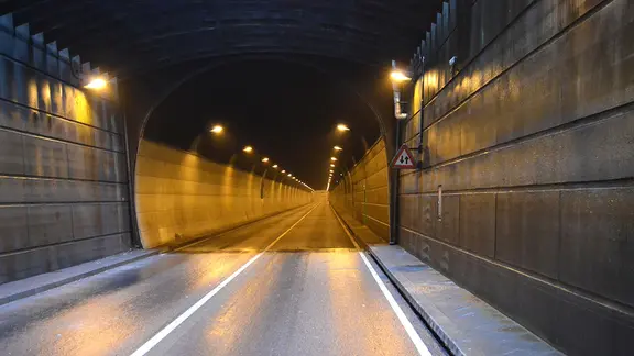 Blick in die Weströhre des Rendsburger Kanaltunnels