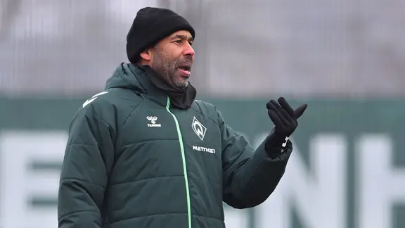 BUNDESLIGA DANIEL THIOUNE WIRD NEUER WERDER TRAINER visual data 8