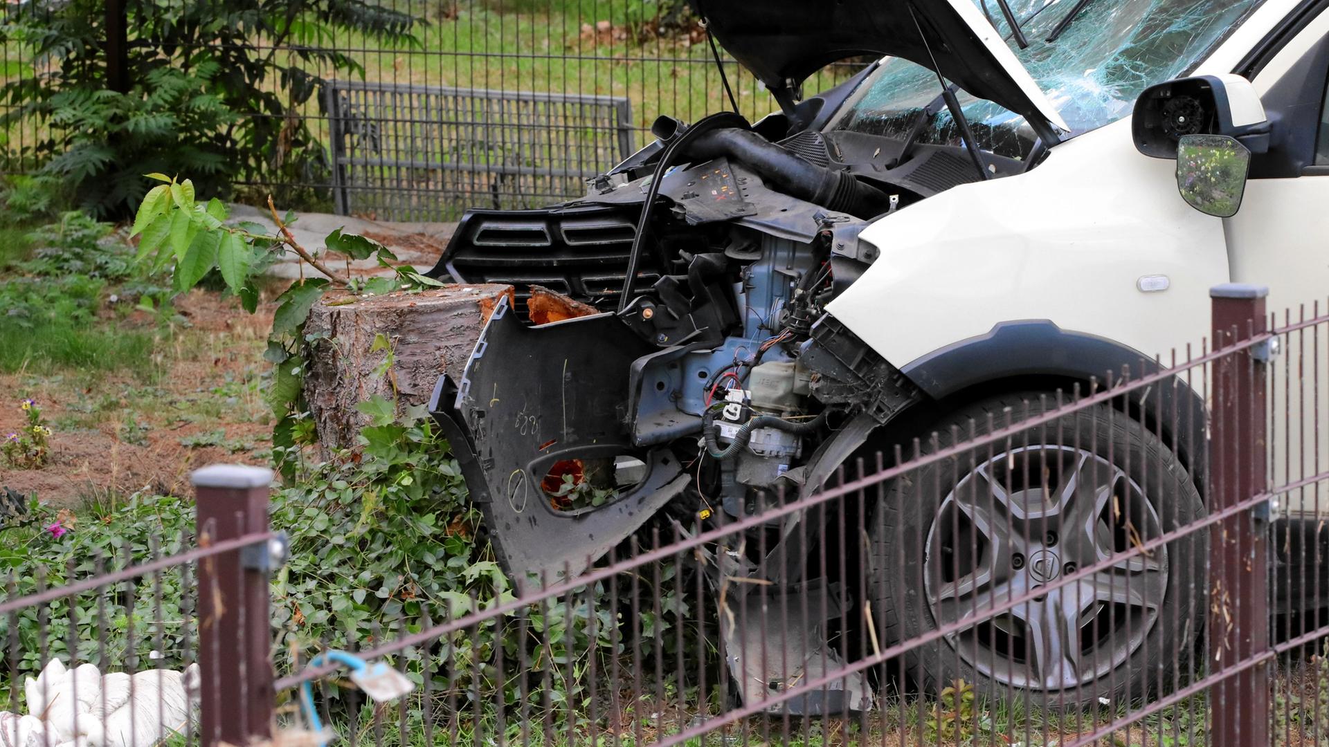 Groß Ernsthof: Frau stirbt bei Unfall mit einem Taxi