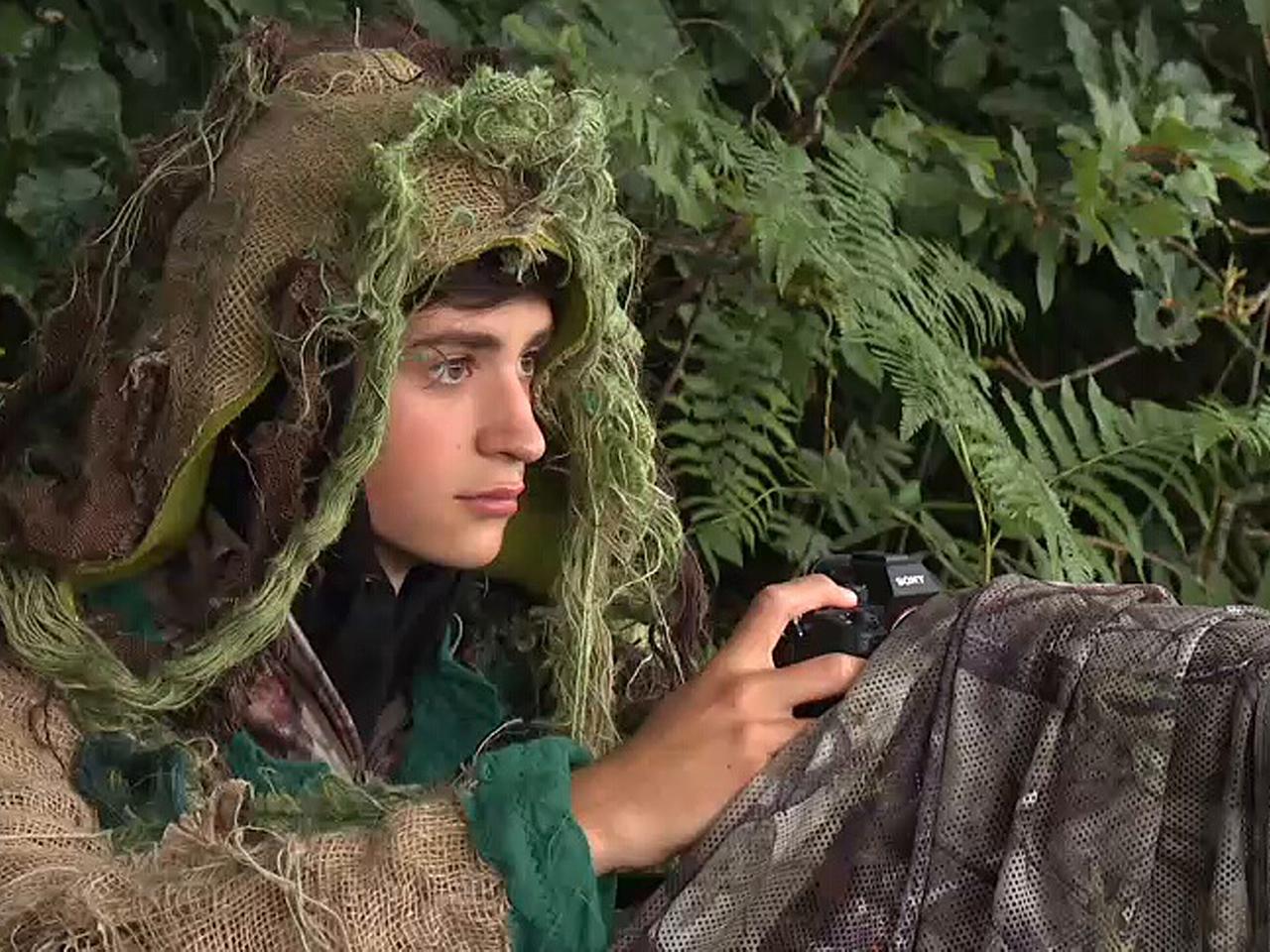 Wie ein 24-jähriger Naturfilmer Millionen für Wildtiere begeistert Wie ein 24-jähriger Naturfilmer Millionen für Wildtiere begeistert